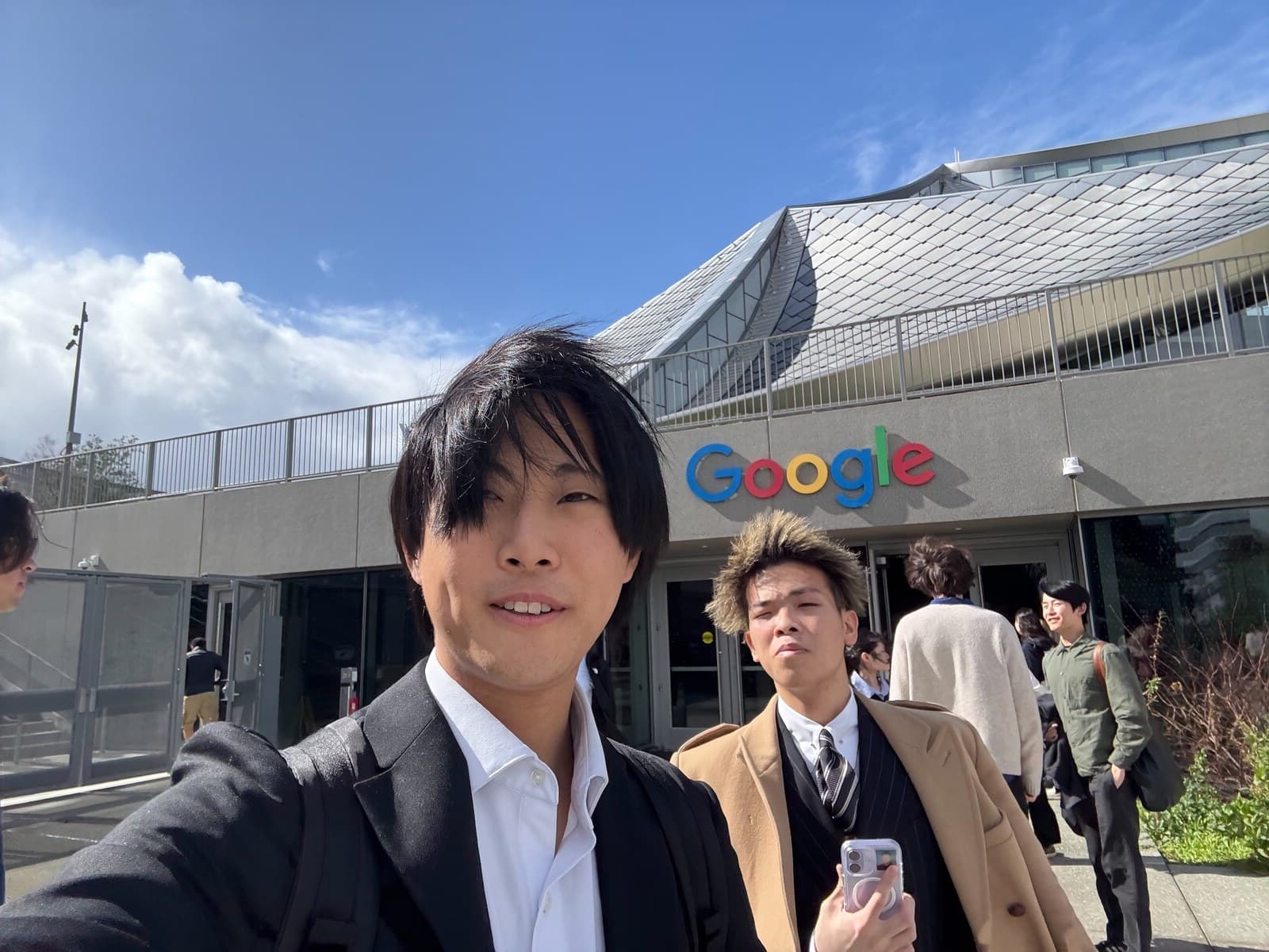 Googleキャンパス訪問時の記念撮影